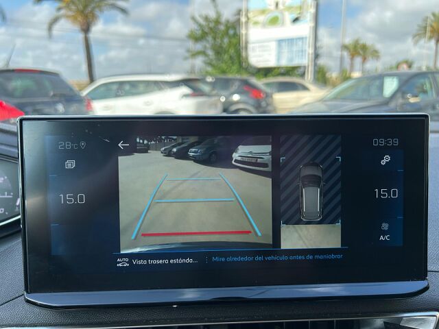 PEUGEOT 3008 ALLURE 1.2. E-THP AUTO SPANISH LHD IN SPAIN ONLY 30000 MILES 2021